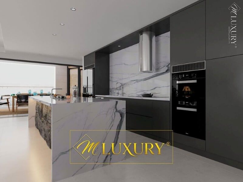 Mẫu thiết kế tủ bếp gỗ công nghiệp hiện đại mang đến cho khách hàng một không gian nấu nướng sang trọng và tiện nghi nhất.